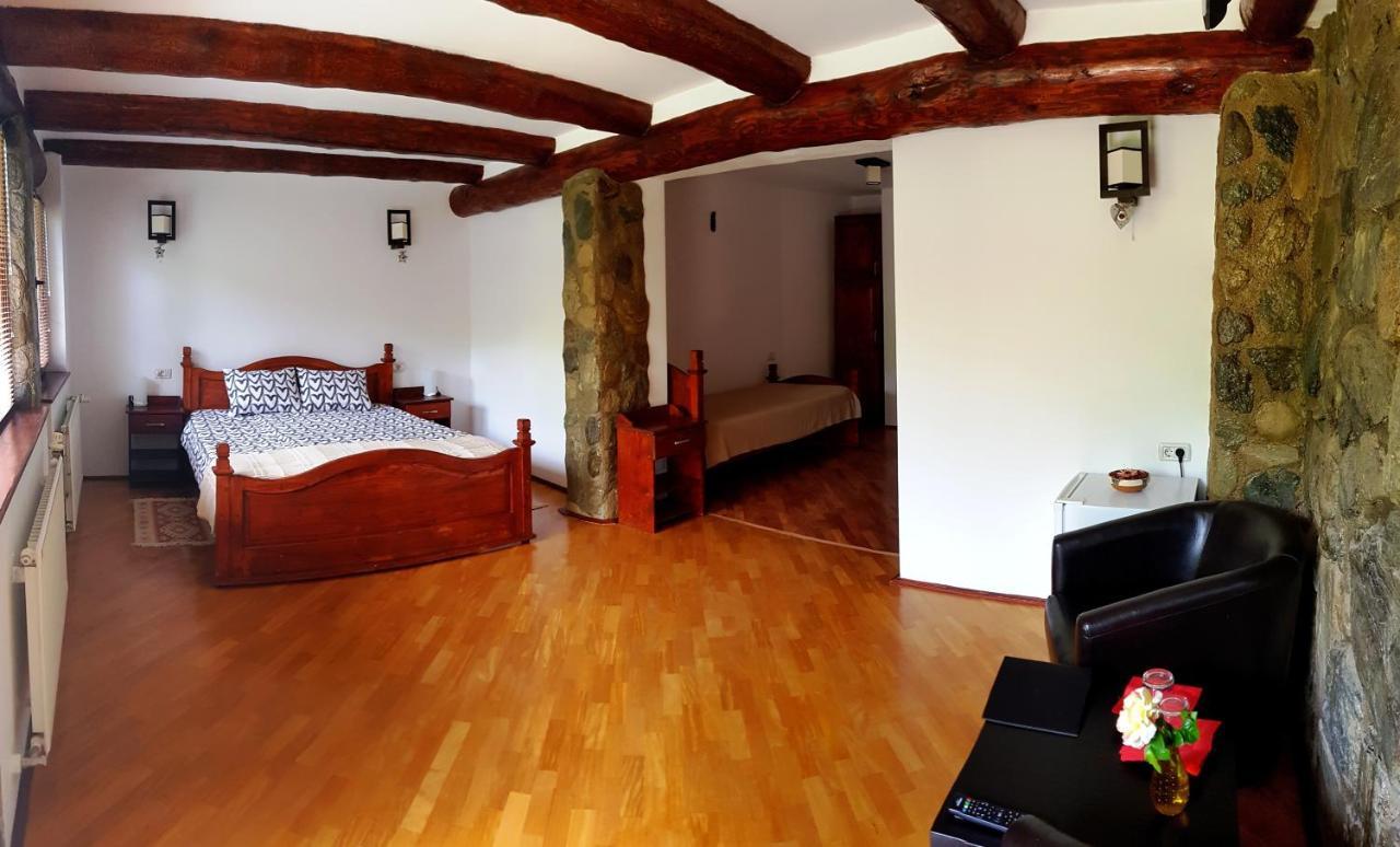 Casa Bunicului Βίλα Vistisoara Δωμάτιο φωτογραφία